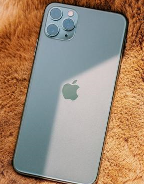 万城镇苹果维修点分享iPhone 11 Pro Max电池发烫特殊问题 